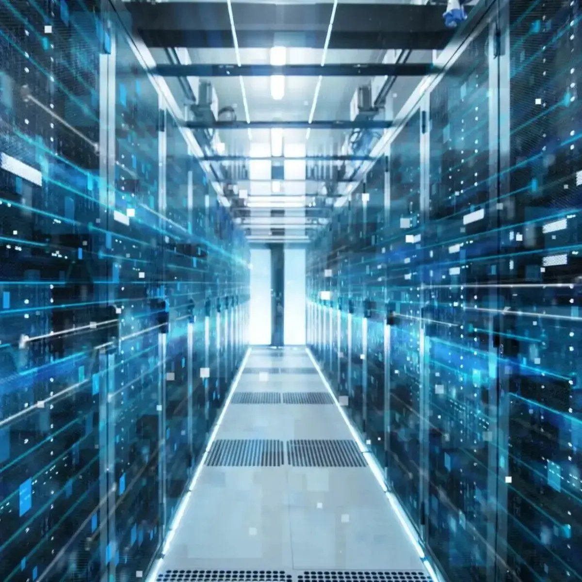 Datacenter med IT-infrastruktur och nätverksutrustning