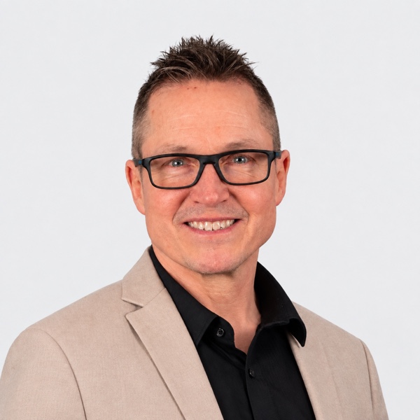Peter Ols 600x600-v2