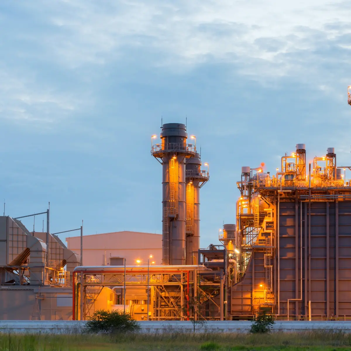 Industrianläggning med teknisk infrastruktur